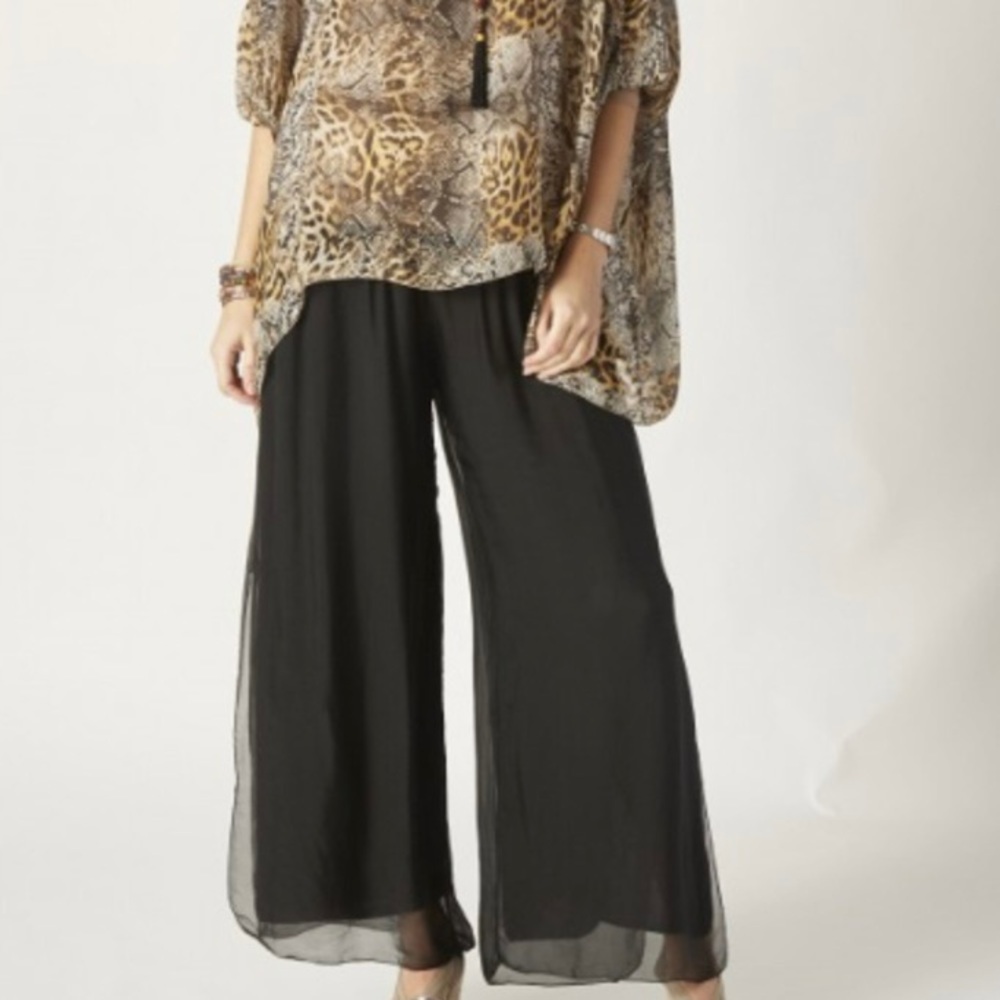 Women's Black Wide-Leg Chiffon Pants